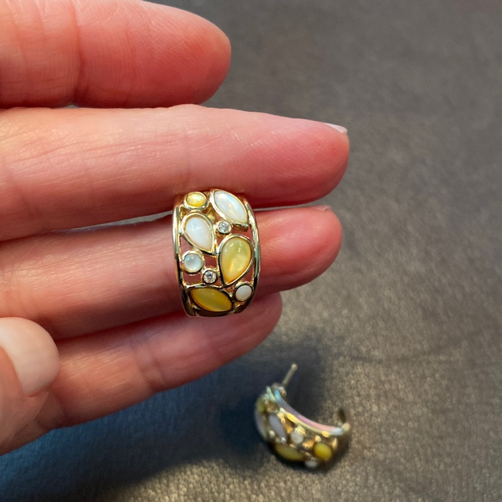 White and yellow mother of pearl and diamonds on 10kt yellow gold earrings